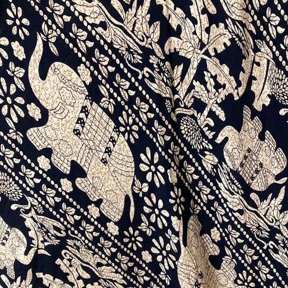 Suzy Shier Elephant Dress Size Large - Picture 6 of 8